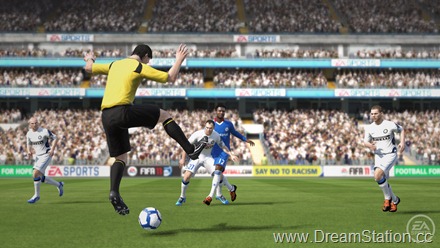 fifa11_ref_jumping